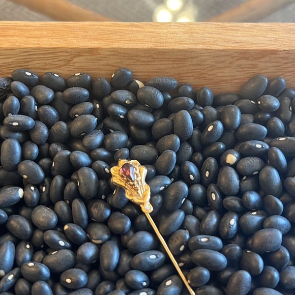 Vintage Hat Pin - Picture 2 of 3